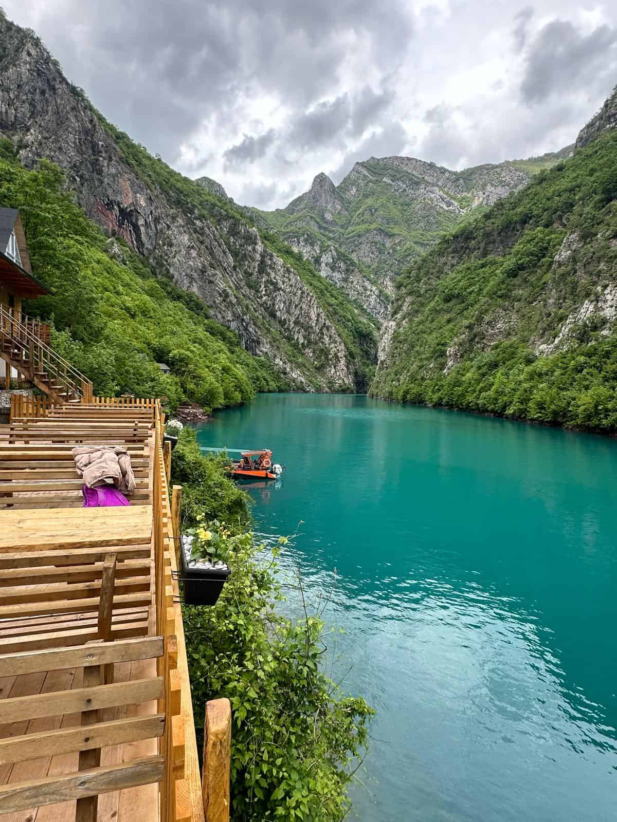 How to travel to Shala River from Tirana