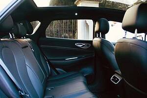 Comfortable Interior – Private Taxi to Komani Lake